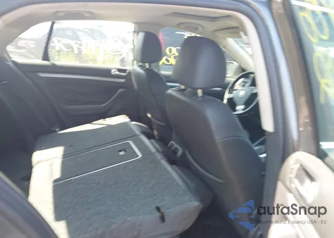 2008 Volkswagen Jetta Se/Sel from USA, damaged, VIN 3VWRZ71K88M045540